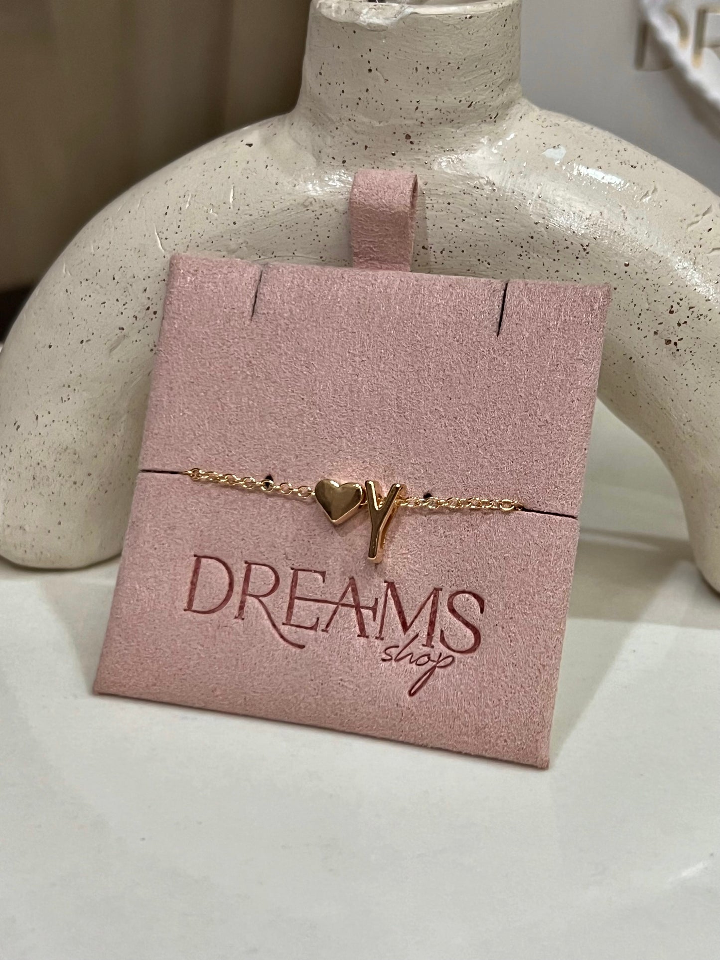 Brazalete Letra “Y” & Corazón