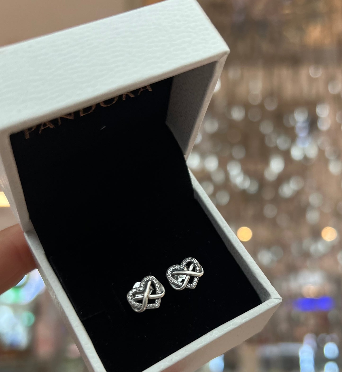 Aretes Corazón Infinito Brillante