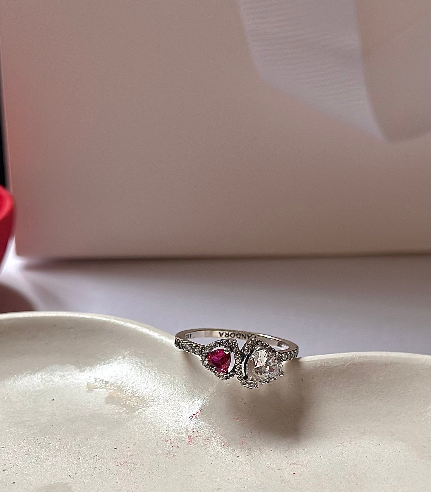 Anillo Halo Corazónes Rojo & Silver