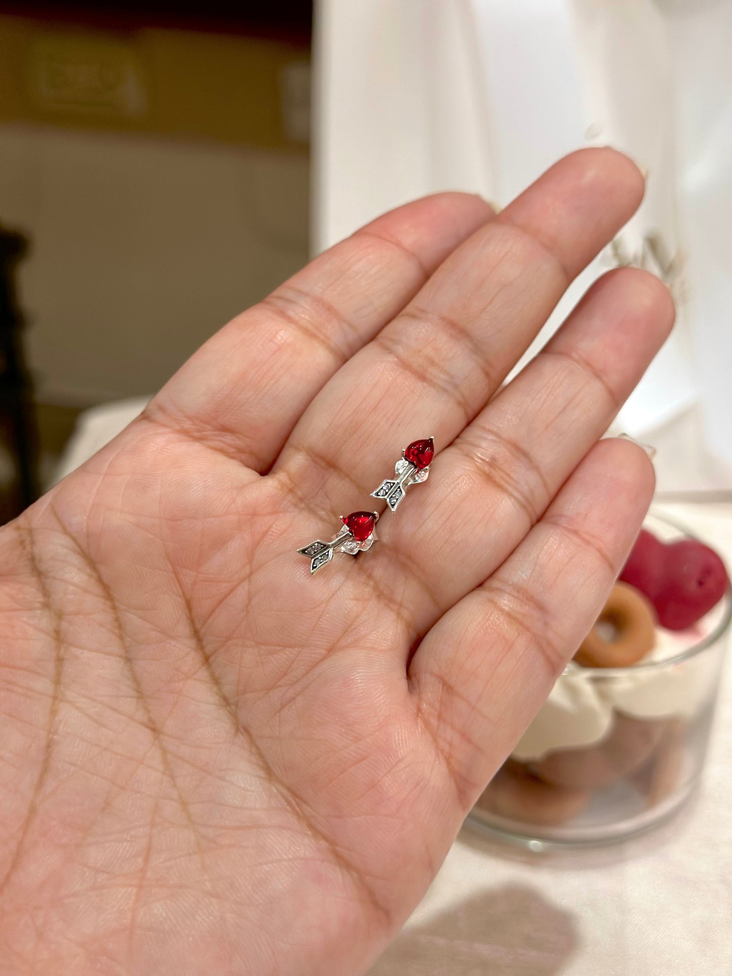 Aretes Flecha y Corazón de Cristal Murano Rojo