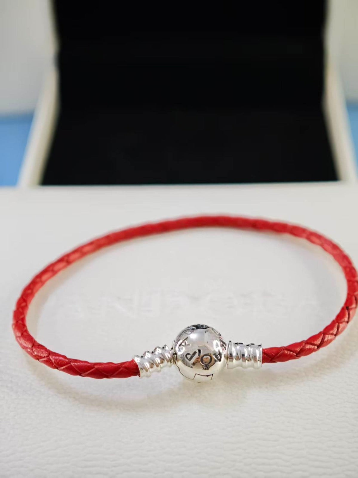 Brazalete Cuero Rojo - Redondo