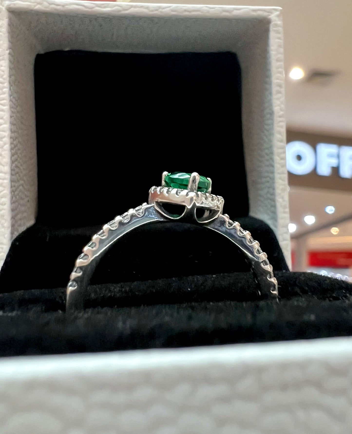 Anillo Corazón Verde Brillante - Silver