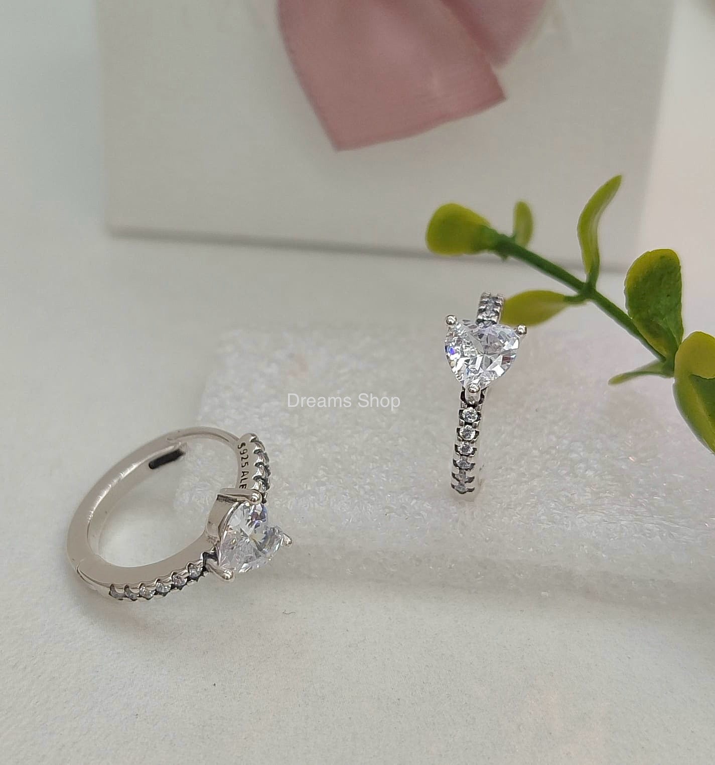Aretes Aro Corazón Solitario Brillante