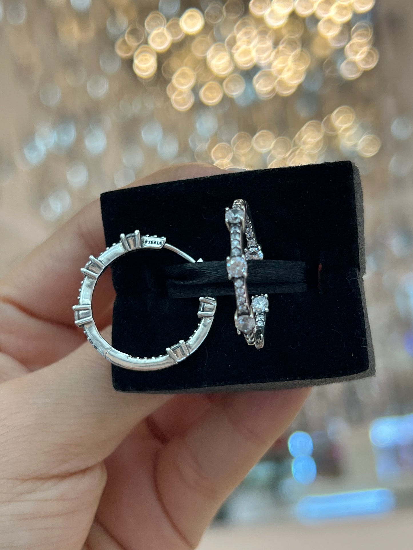 Aretes Barras Brillantes en Pavé