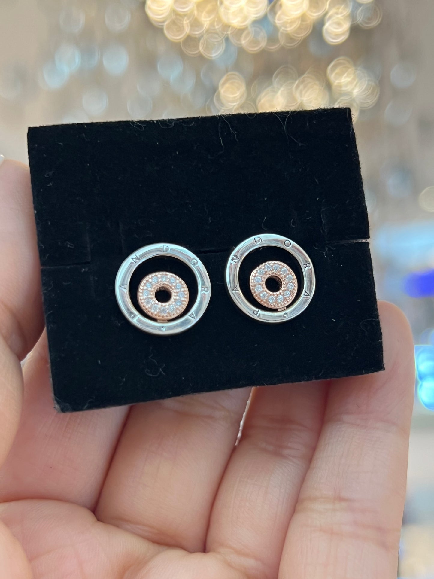 Aretes Pandora Signature Logo de Círculos