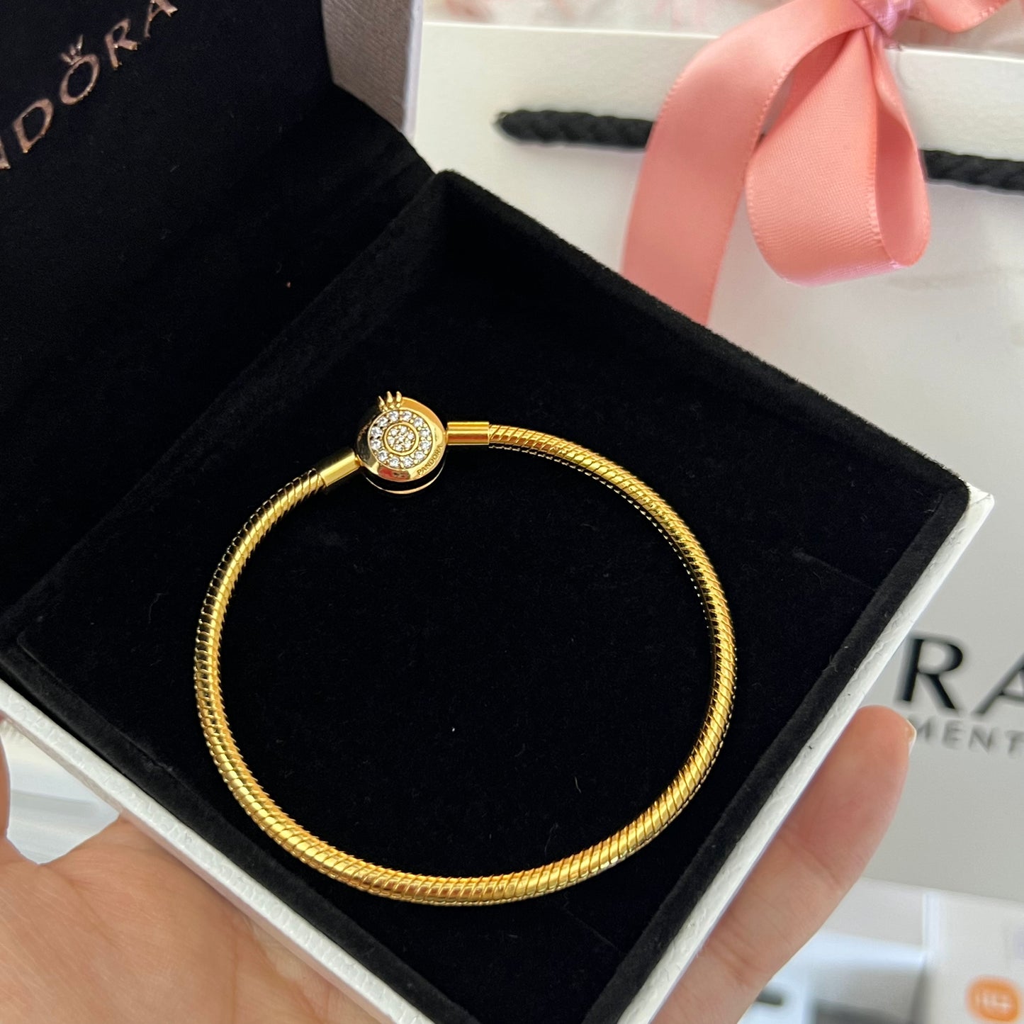Brazalete Corona Brillante Gold