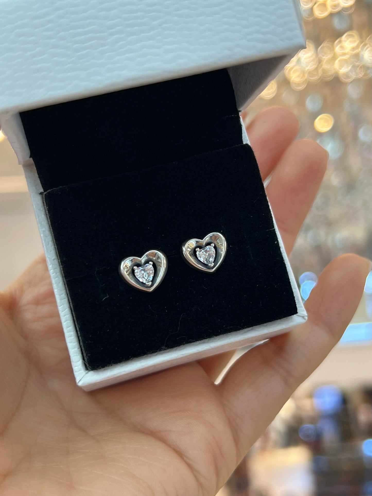 Aretes Corazón Flotante