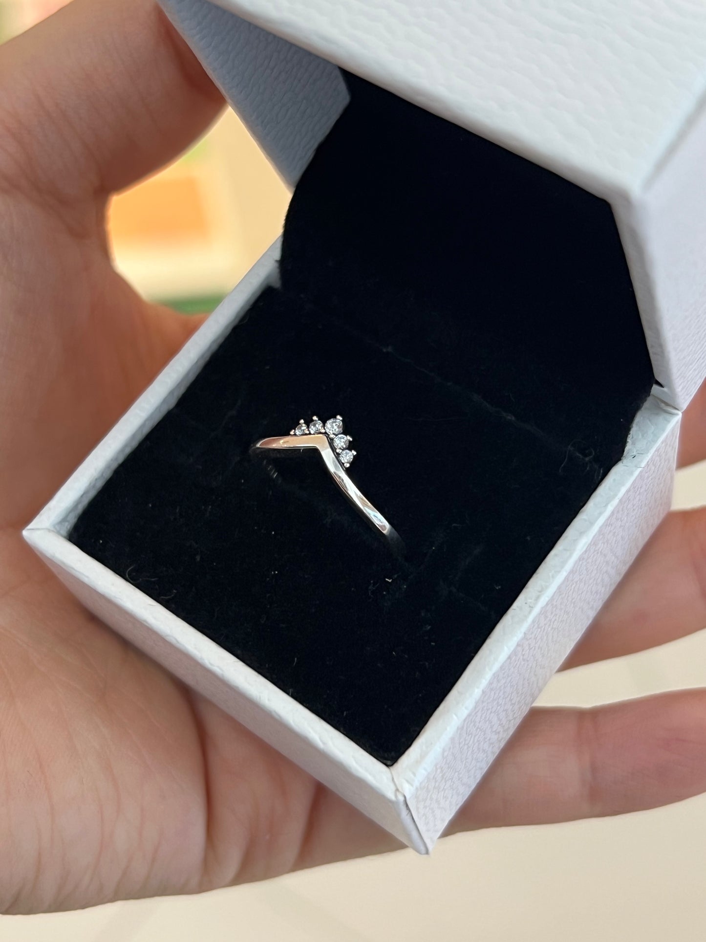 Anillo Deseo Clásico Tiara
