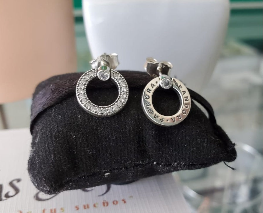 Aretes Círculo Brillante de Doble Uso