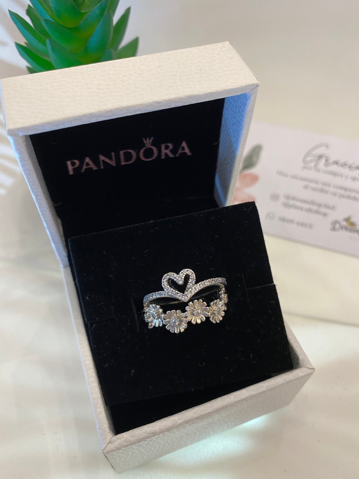 Set 2 Anillos Margaritas y Corazón Espumoso