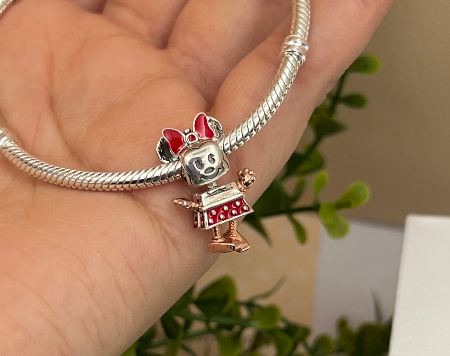 Minnie Mouse Robot de Disney - Colgante