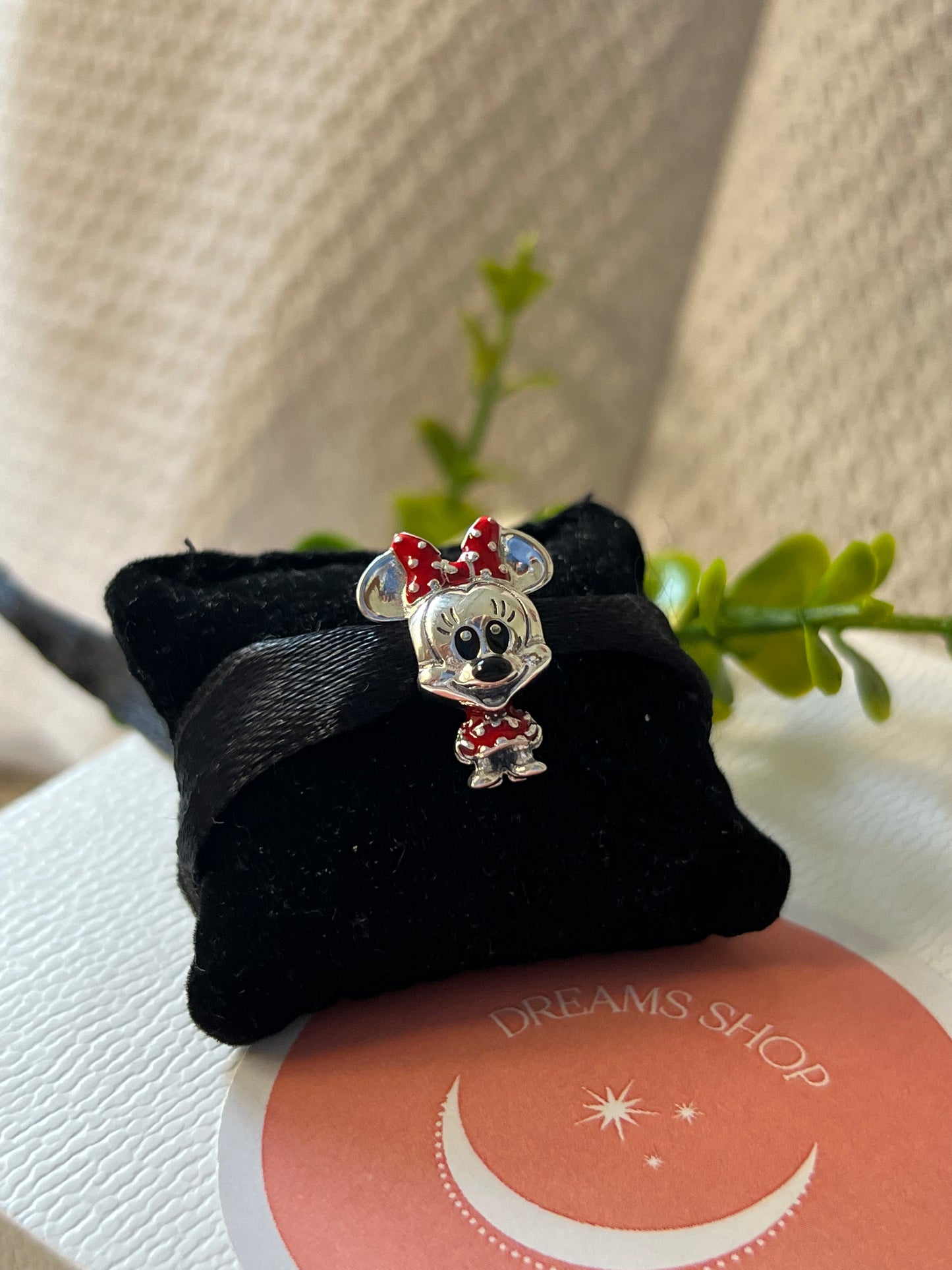 Baby Minnie Mouse