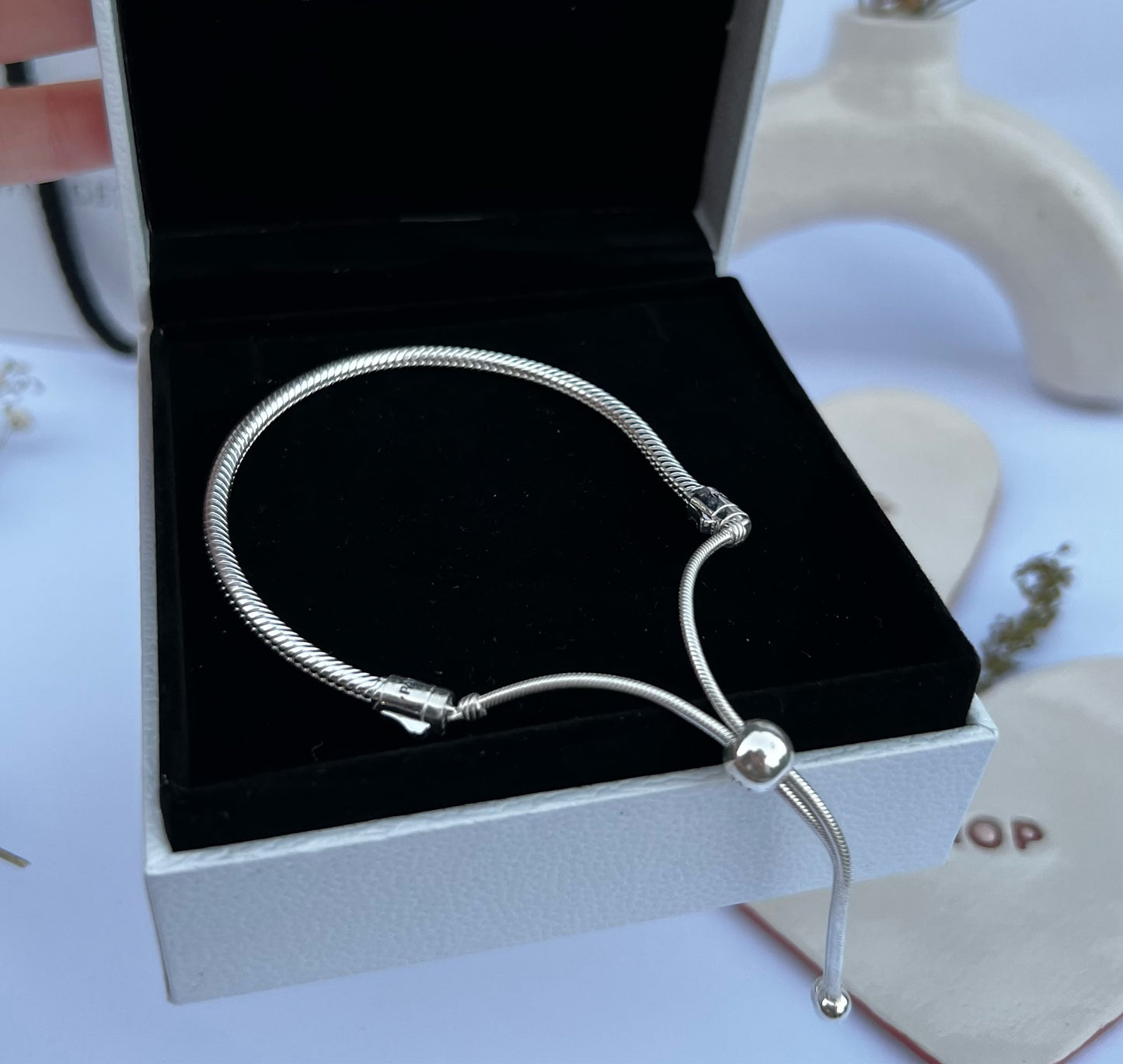Brazalete Cierre Ajustable Plateado