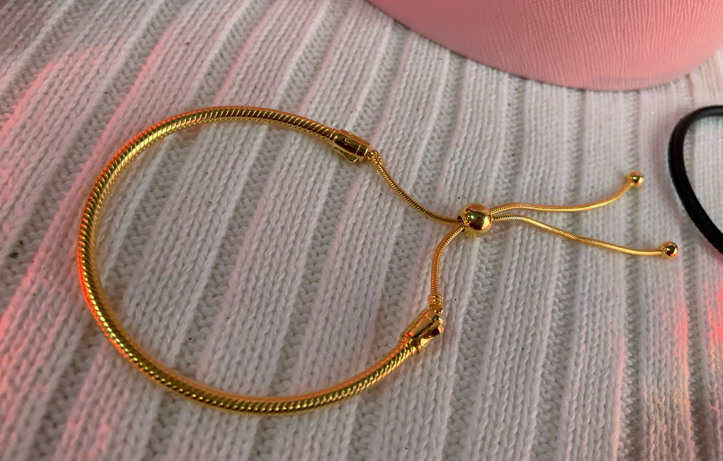 Brazalete Cierre Ajustable Dorado