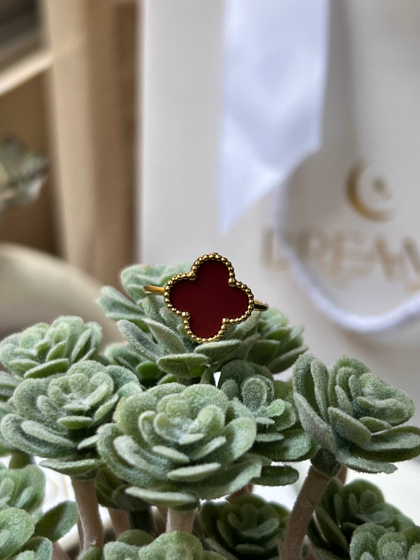 Anillo Red & Gold - Van Cleef