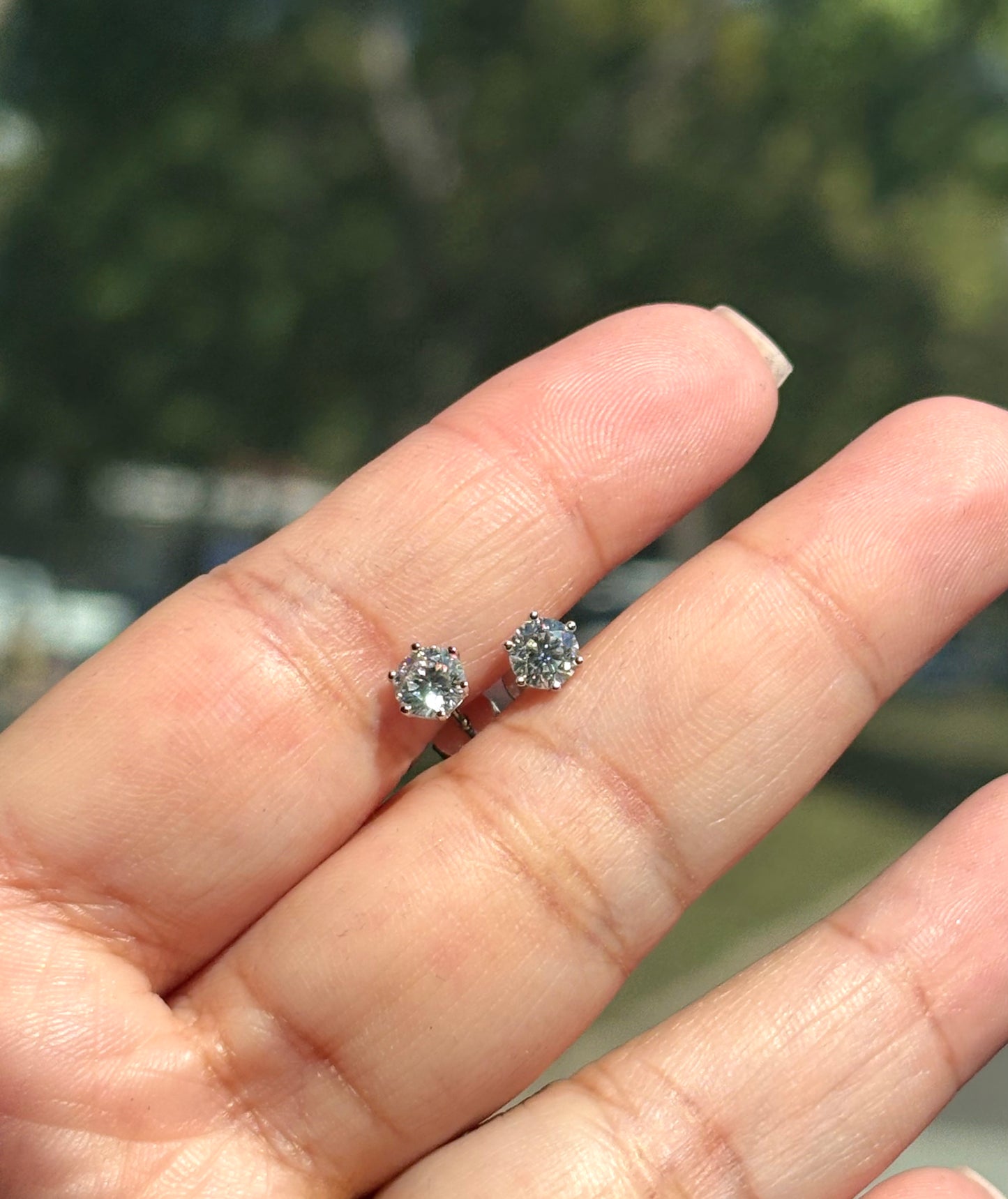 Aretes Solitario Silver - Moissanita