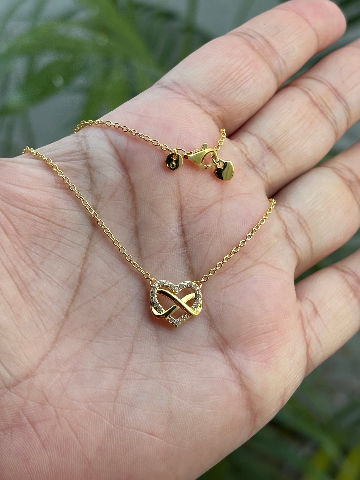 Collar de Infinito Brillante
