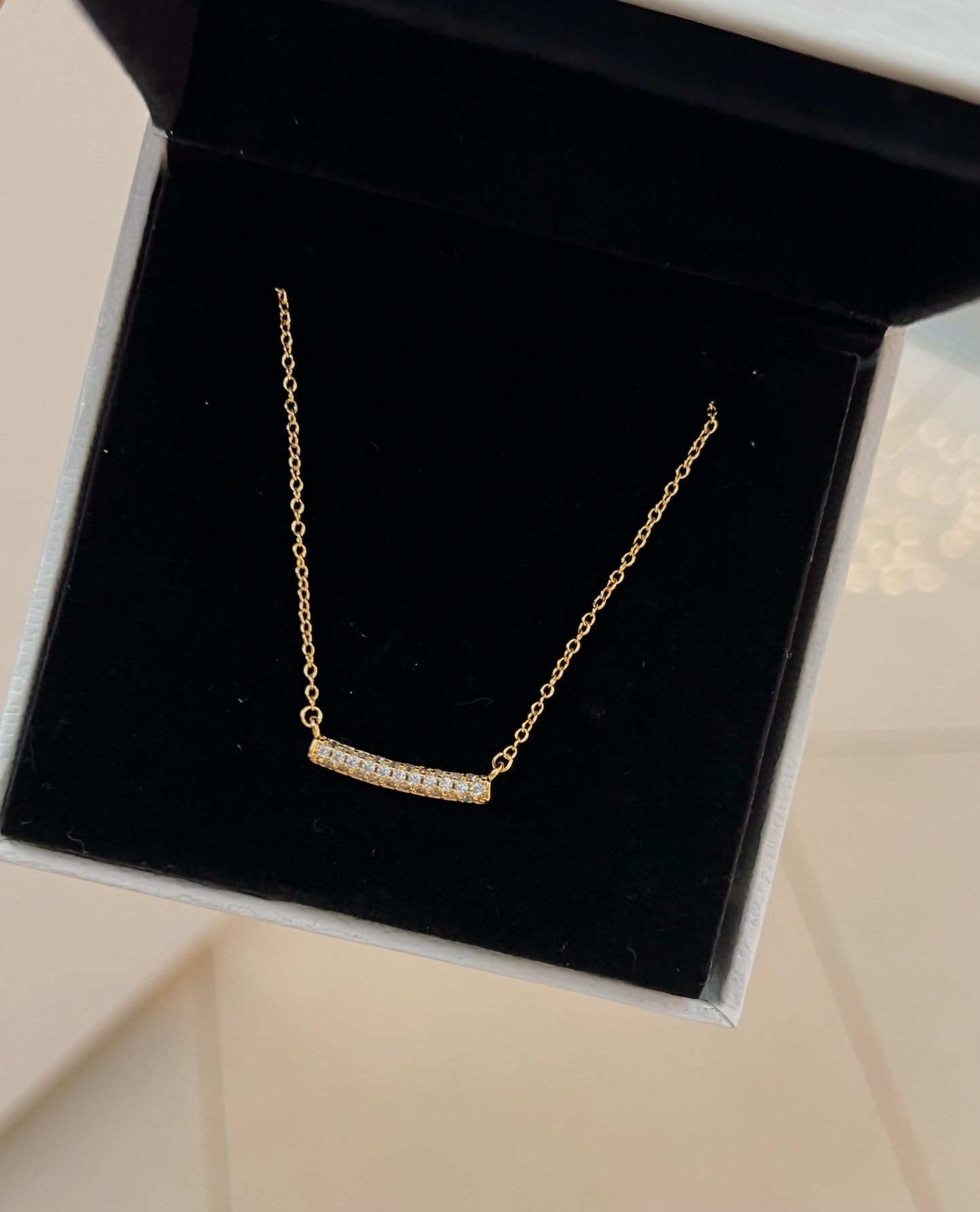 Collar Banda Brillante Gold