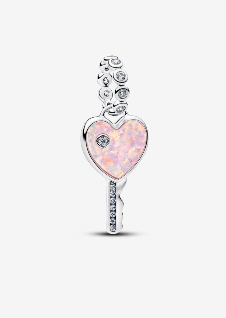 Charm Colgante de Corazón y Llave