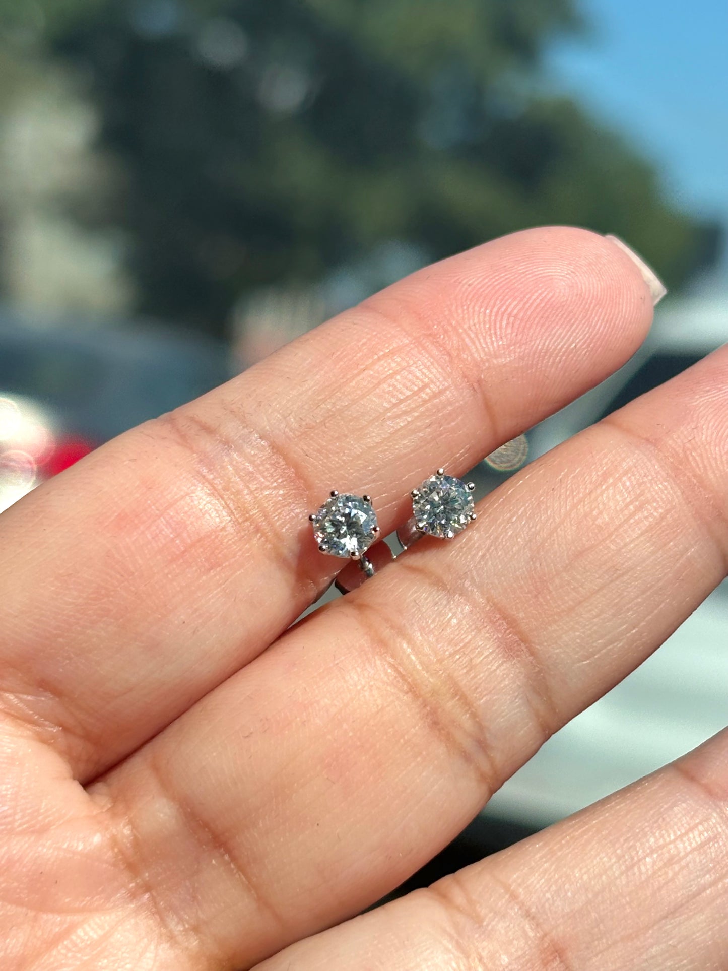 Aretes Solitario Silver - Moissanita