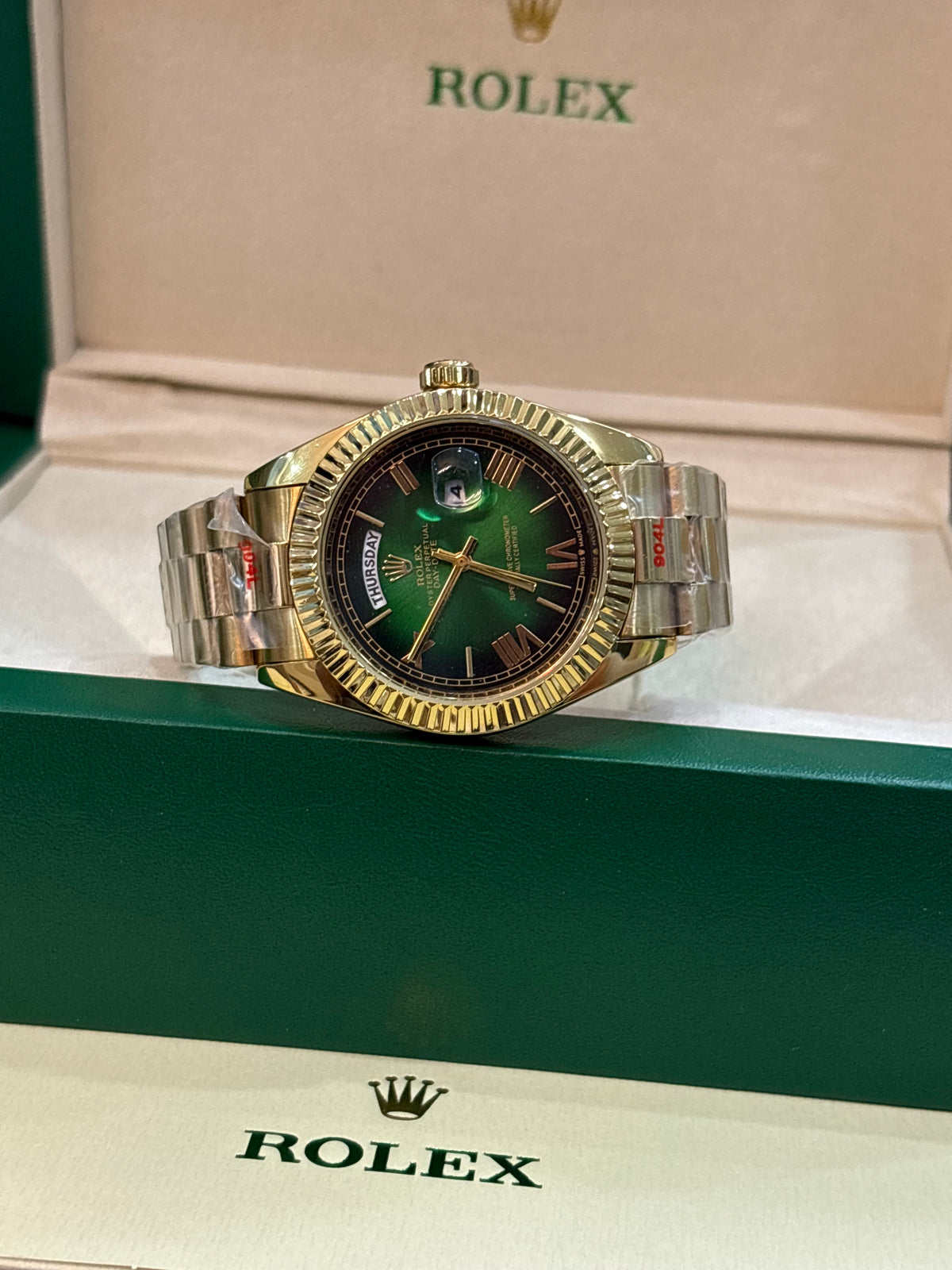 Rolex Oyster Perpetual Day-Date Gold