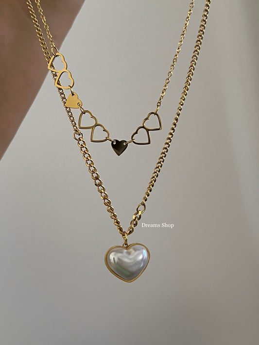 Collar white and gold heart