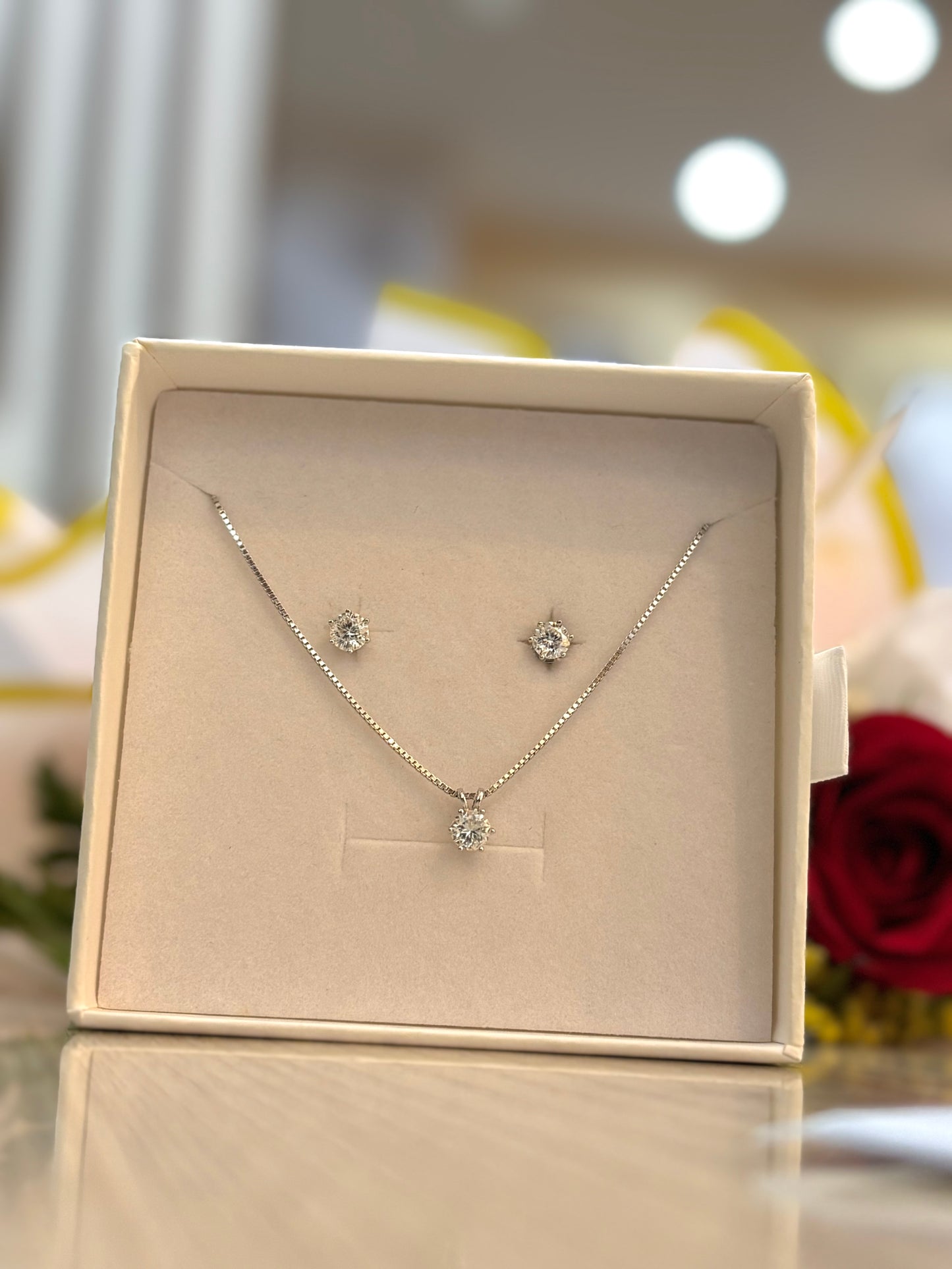 Set Solitario - Silver - Gold - Moissanita