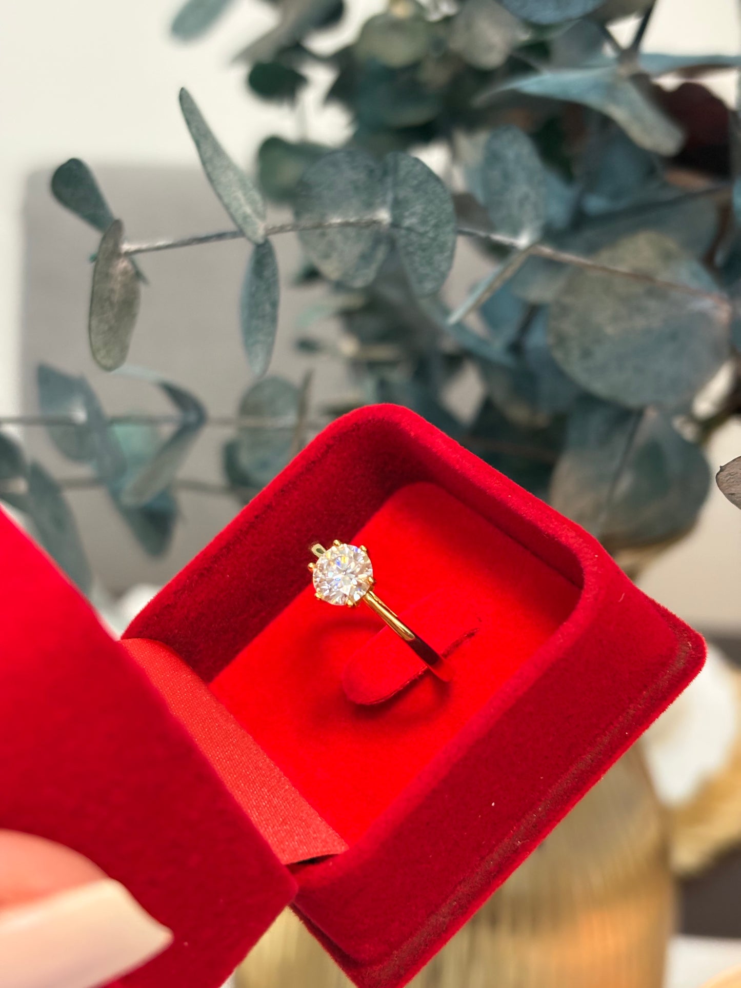 Anillo Amor Gold - Moissanita
