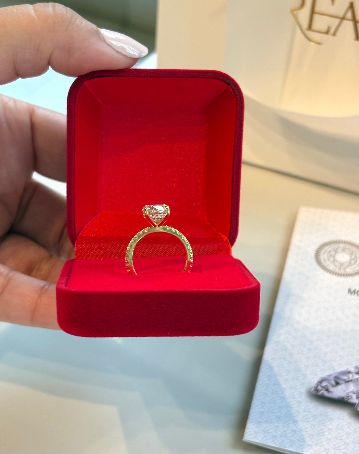 Anillo Eternal - Moissanita