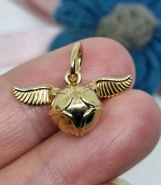 Charm Snitch