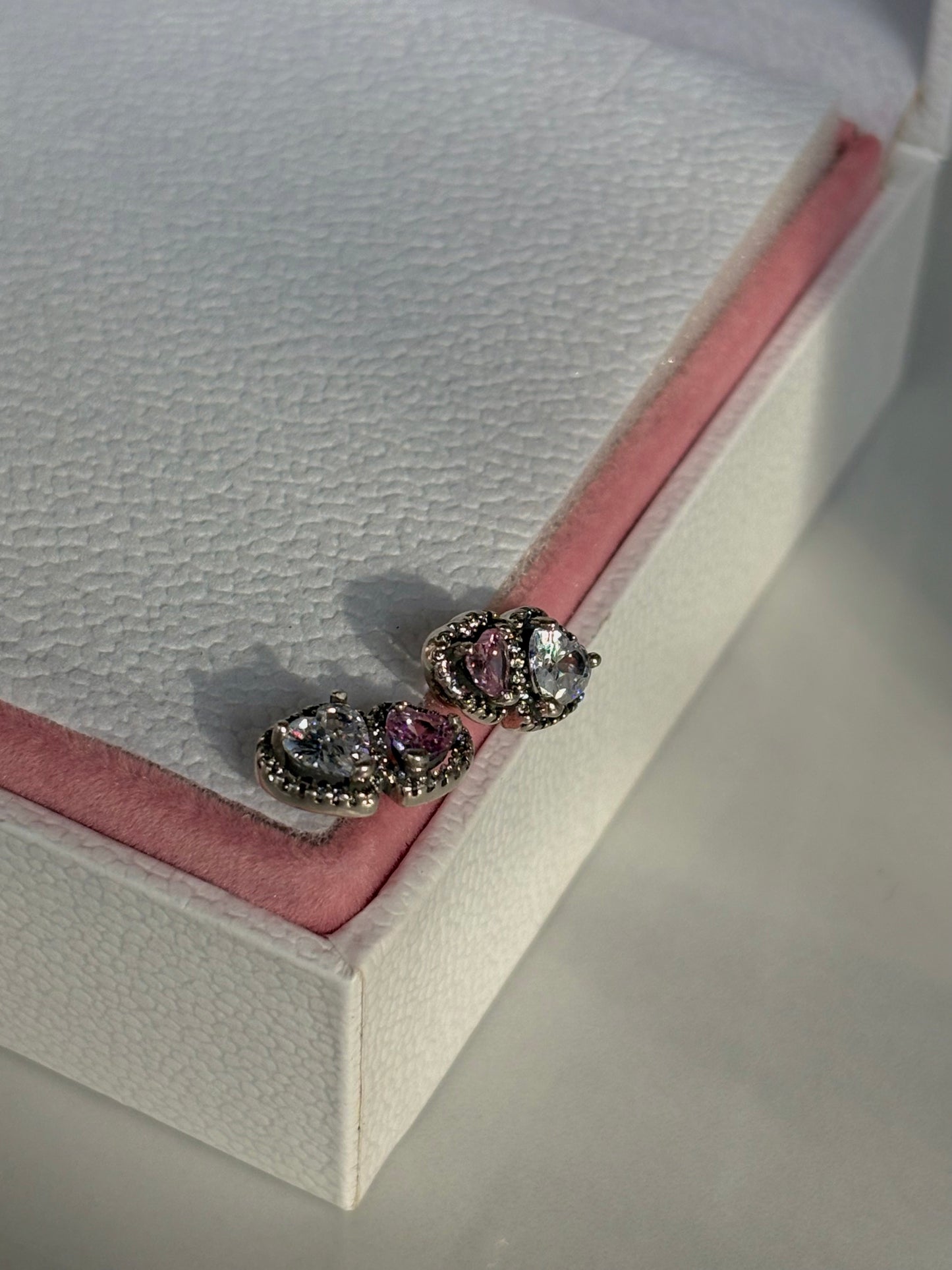 Aretes Halo Corazones Rosa y Silver
