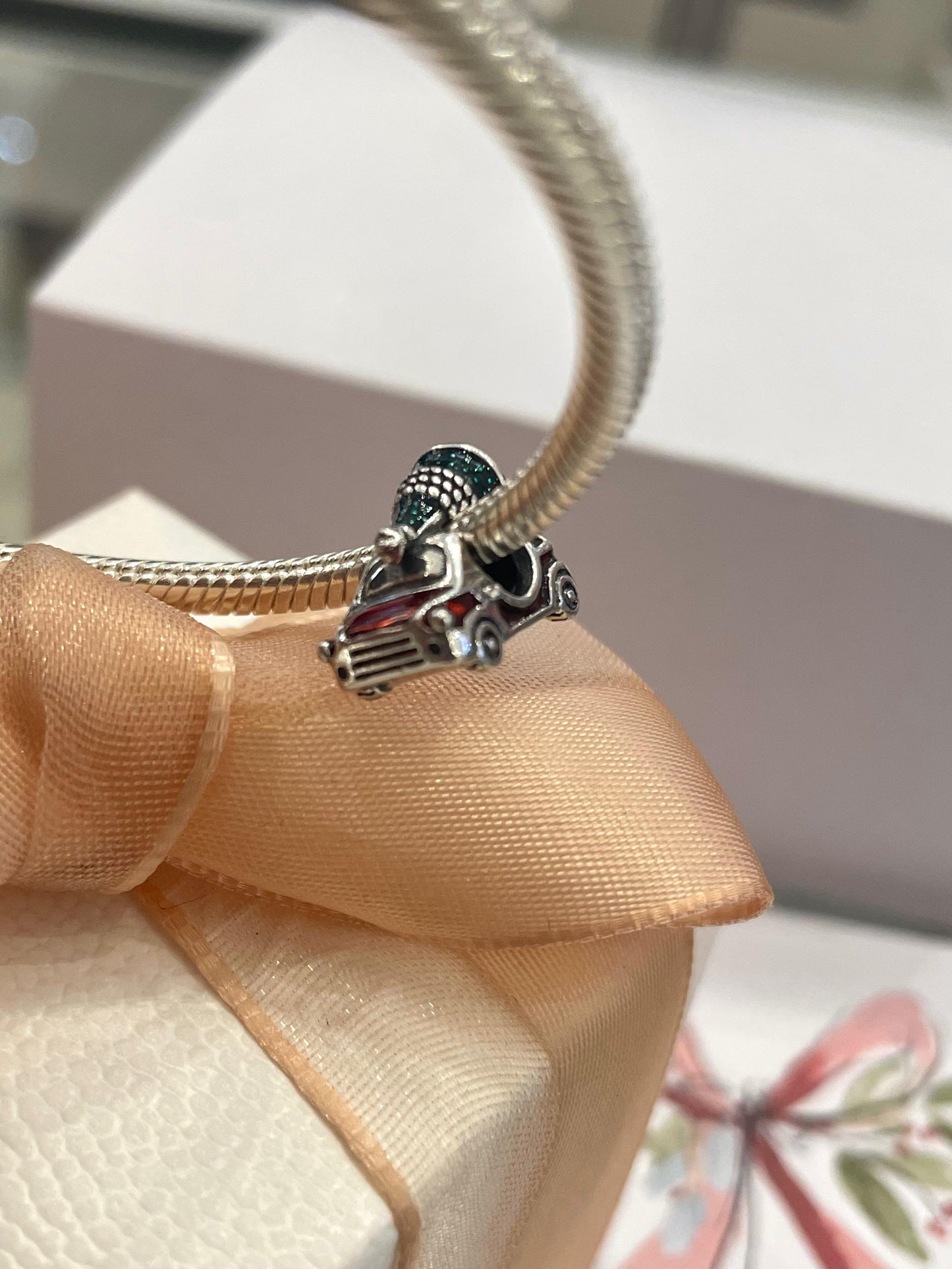 Charm Coche y Árbol de Navidad