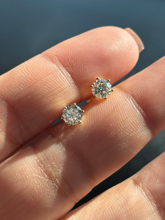 Aretes Solitario Gold - Moissanita