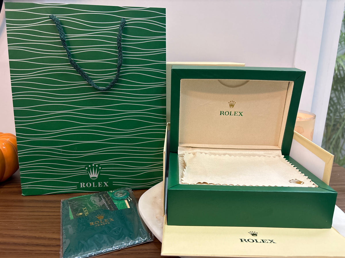 Rolex Oyster Perpetual Land-Dweller