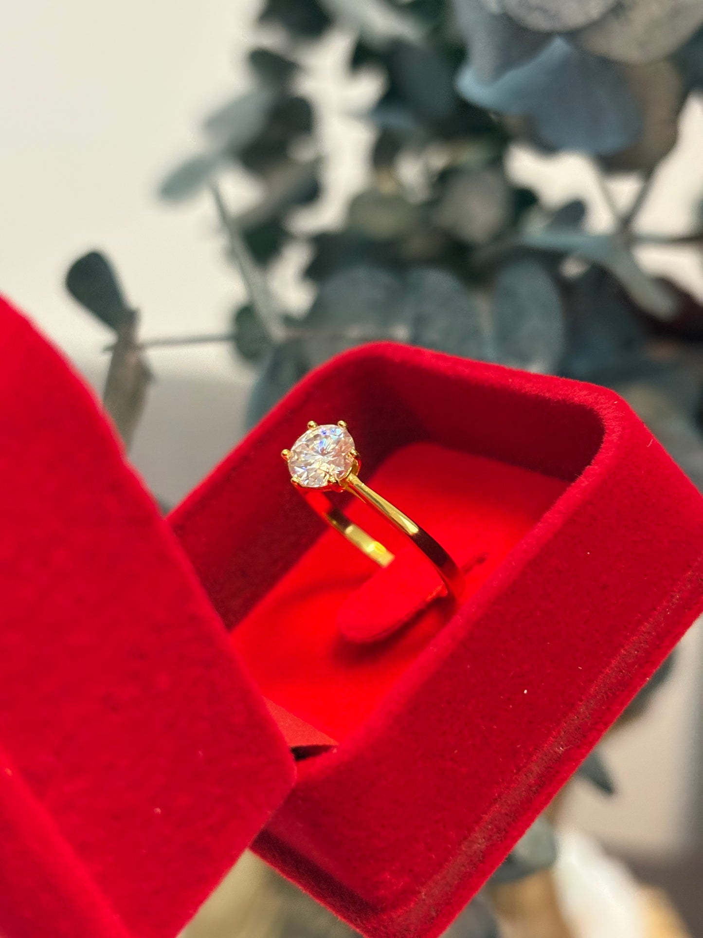 Anillo Amor Gold - Moissanita