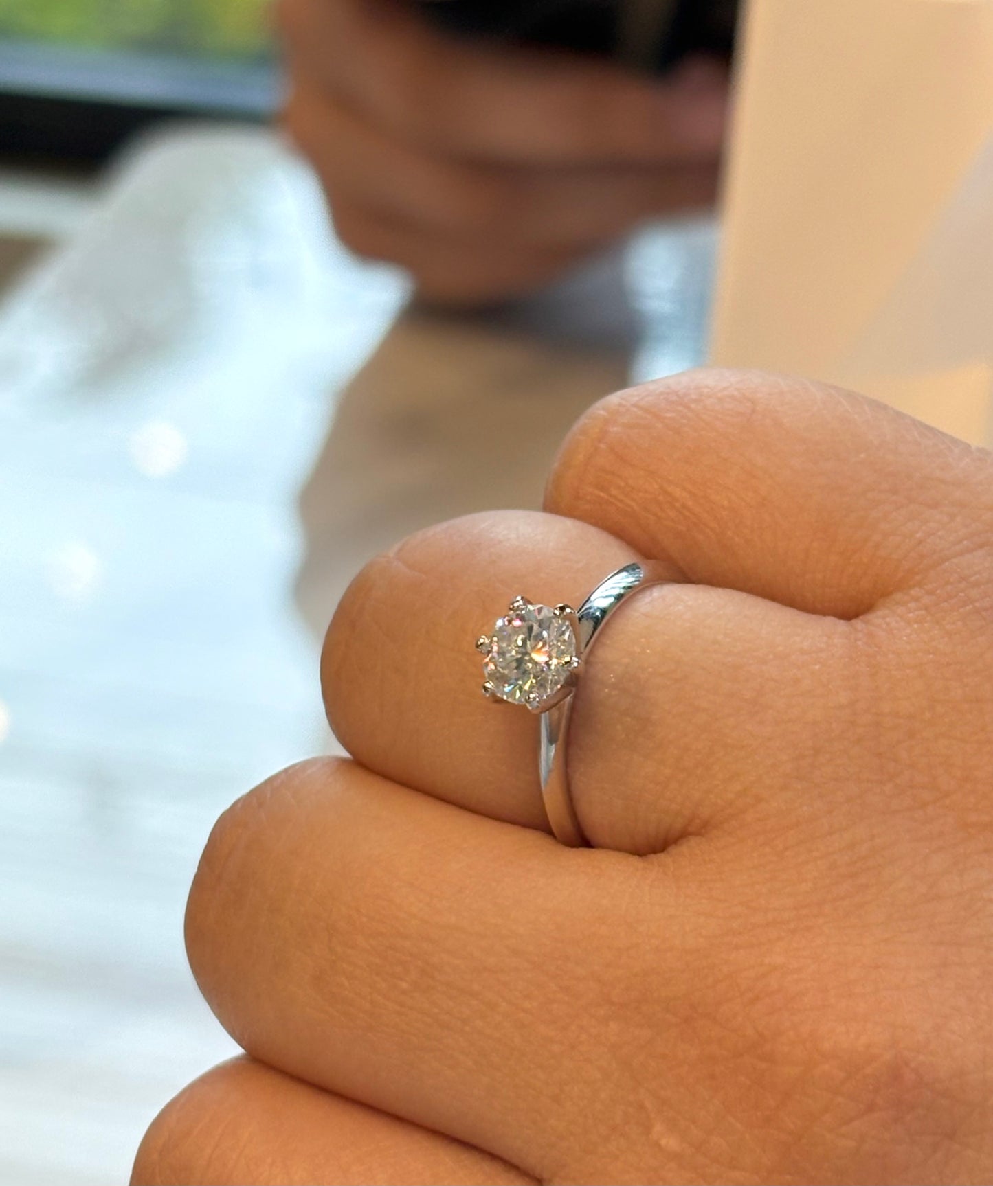 Anillo Amor - Moissanita
