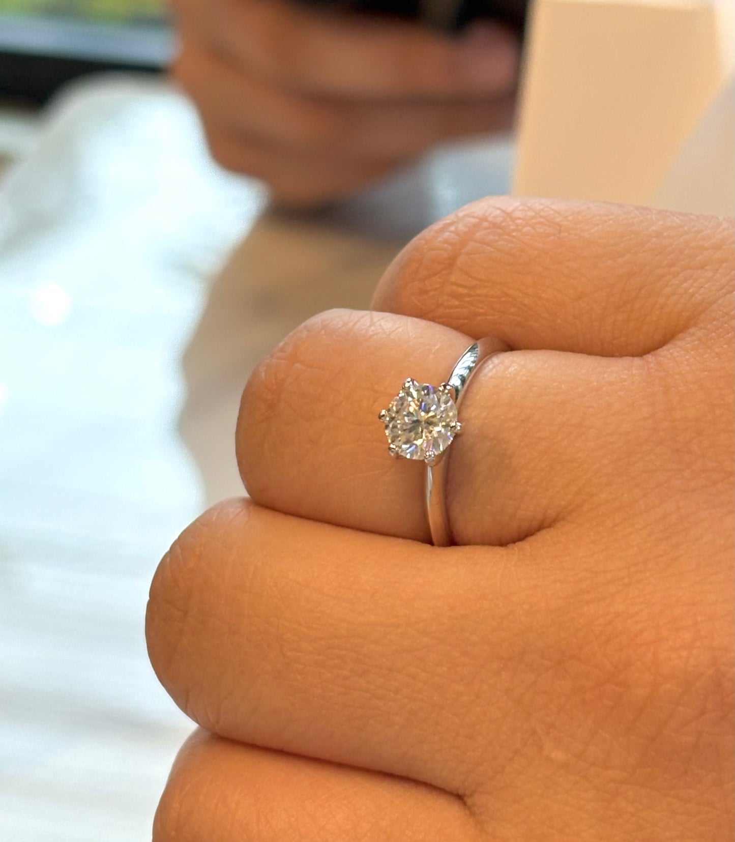 Anillo Amor - Moissanita