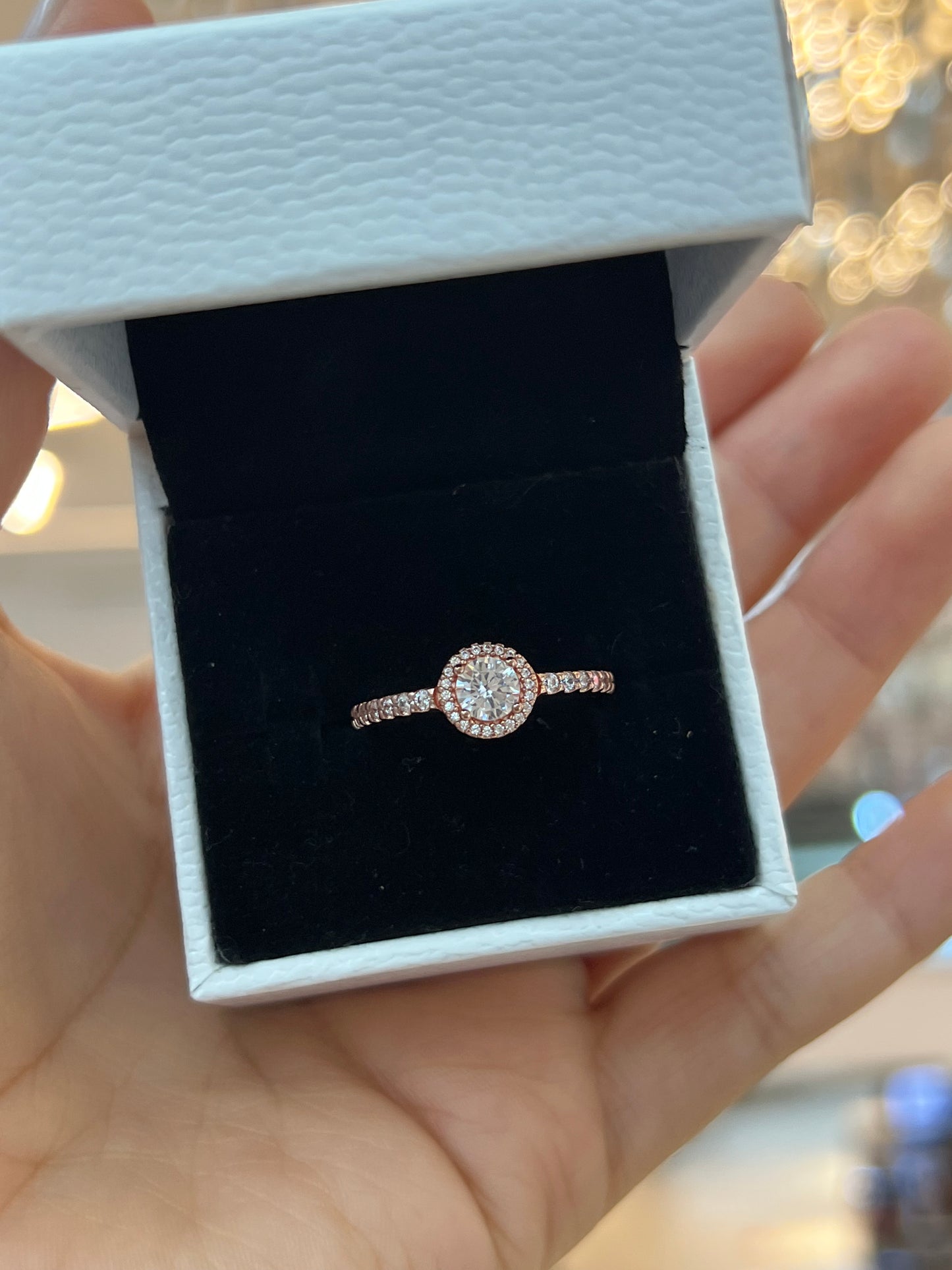 Anillo Elegancia Clásica Rose Gold