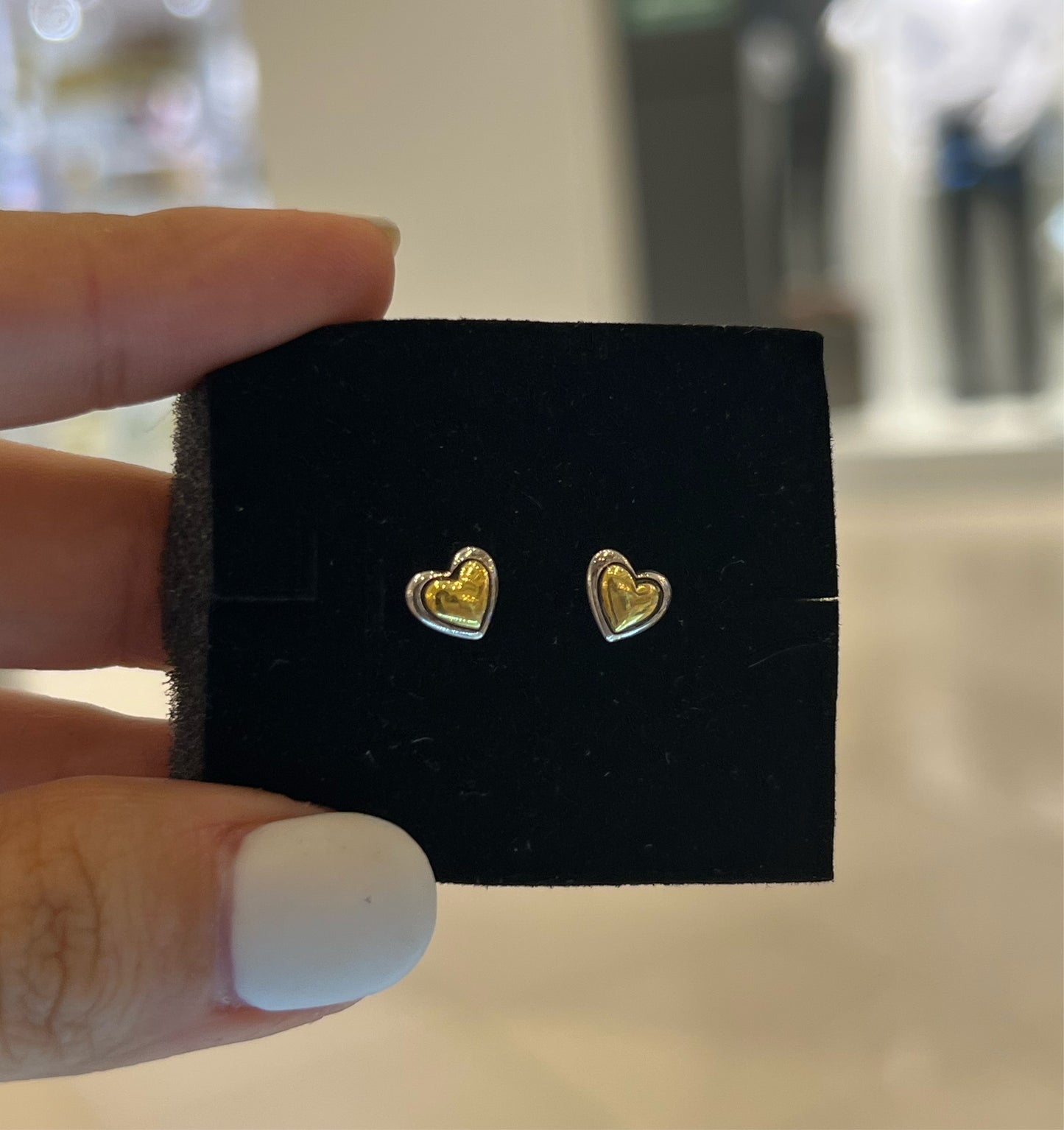 Aretes Corazón Dorado