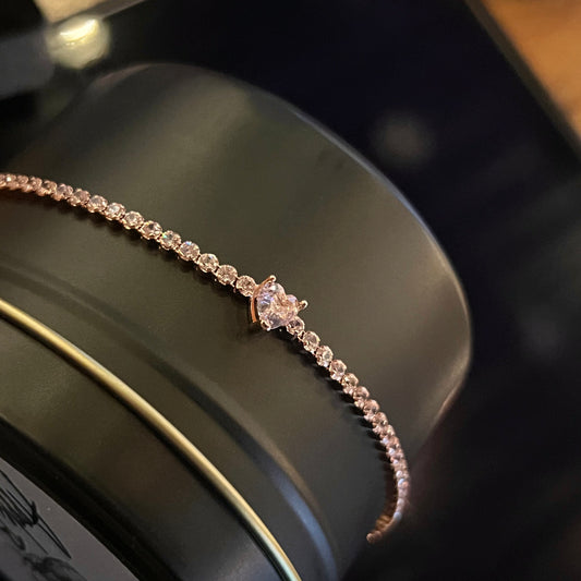 Brazalete Halo de Corazón Rosa Brillante