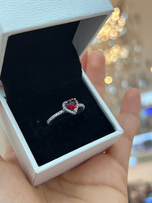 Anillo Corazón Rojo Brillante