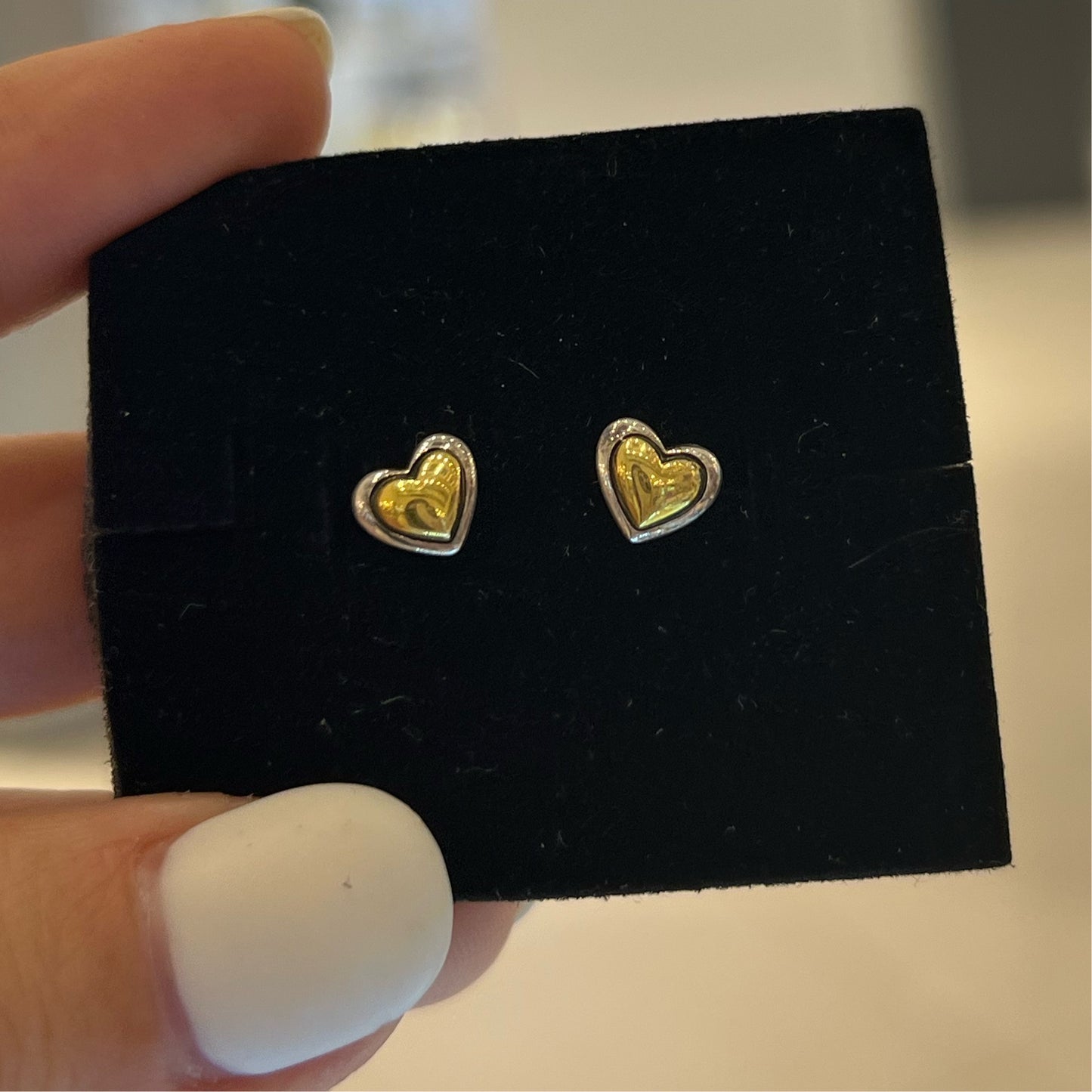 Aretes Corazón Dorado