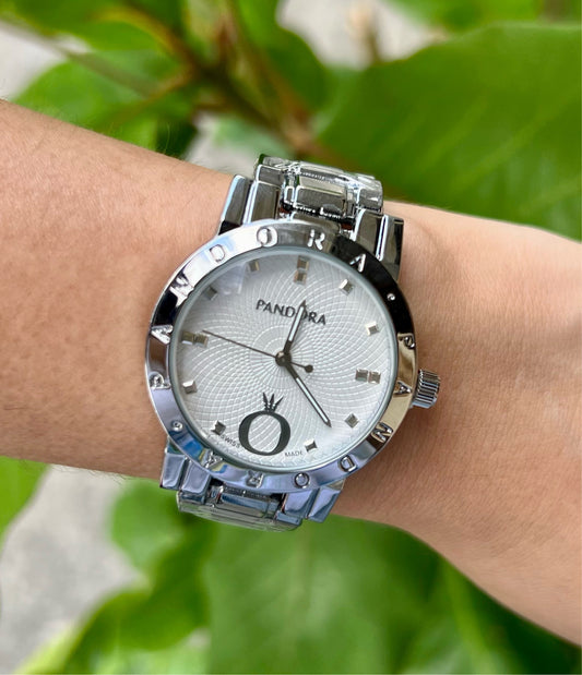 Reloj Logo Silver