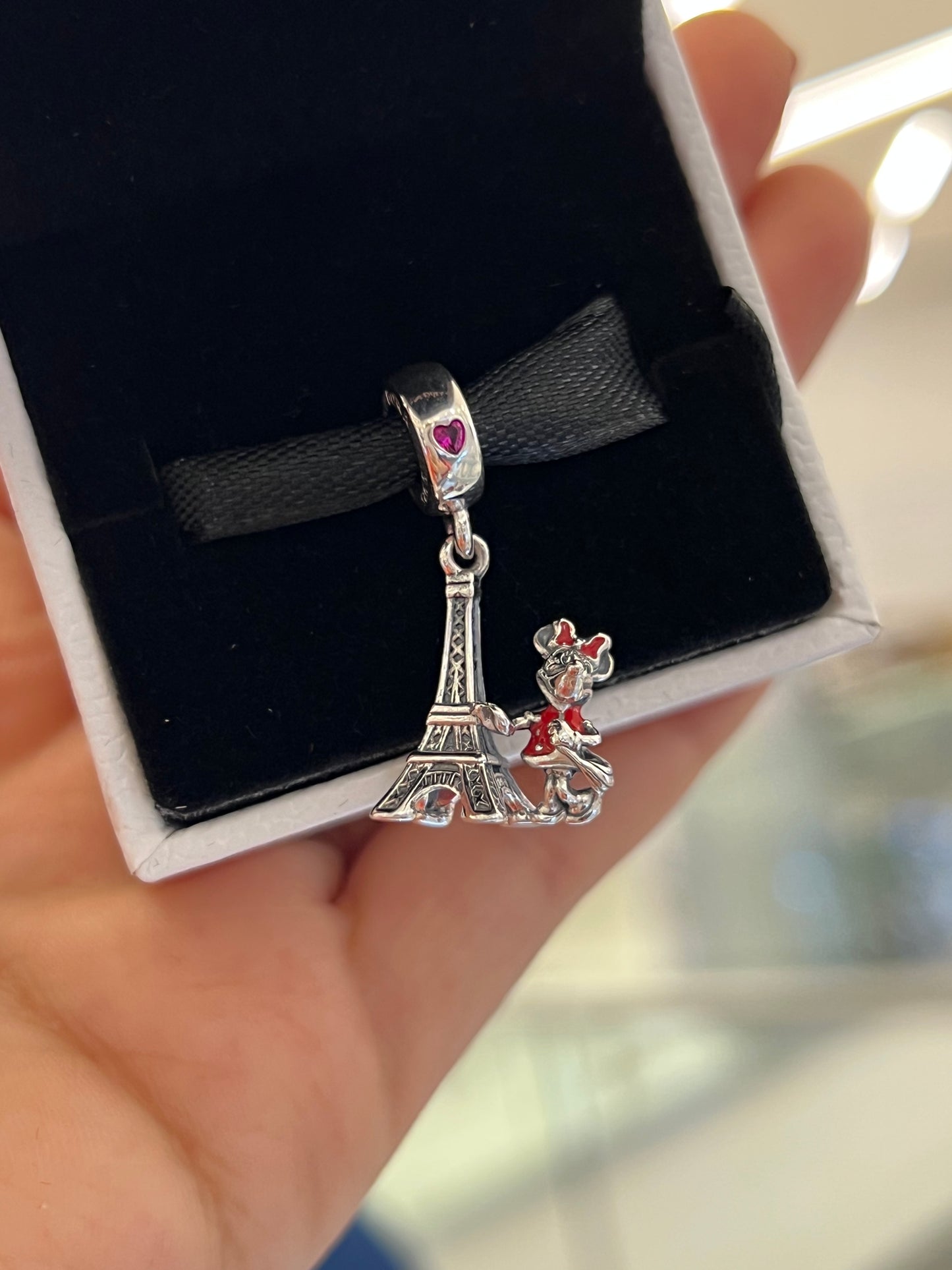 Minnie Mouse Torre Eiffel - Colgante Disney