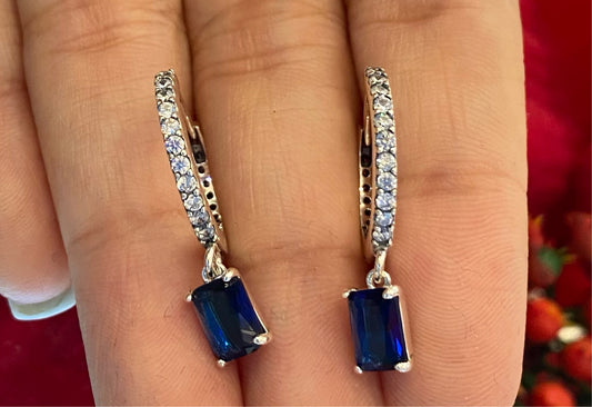 Aretes Aro Azul Brillantes