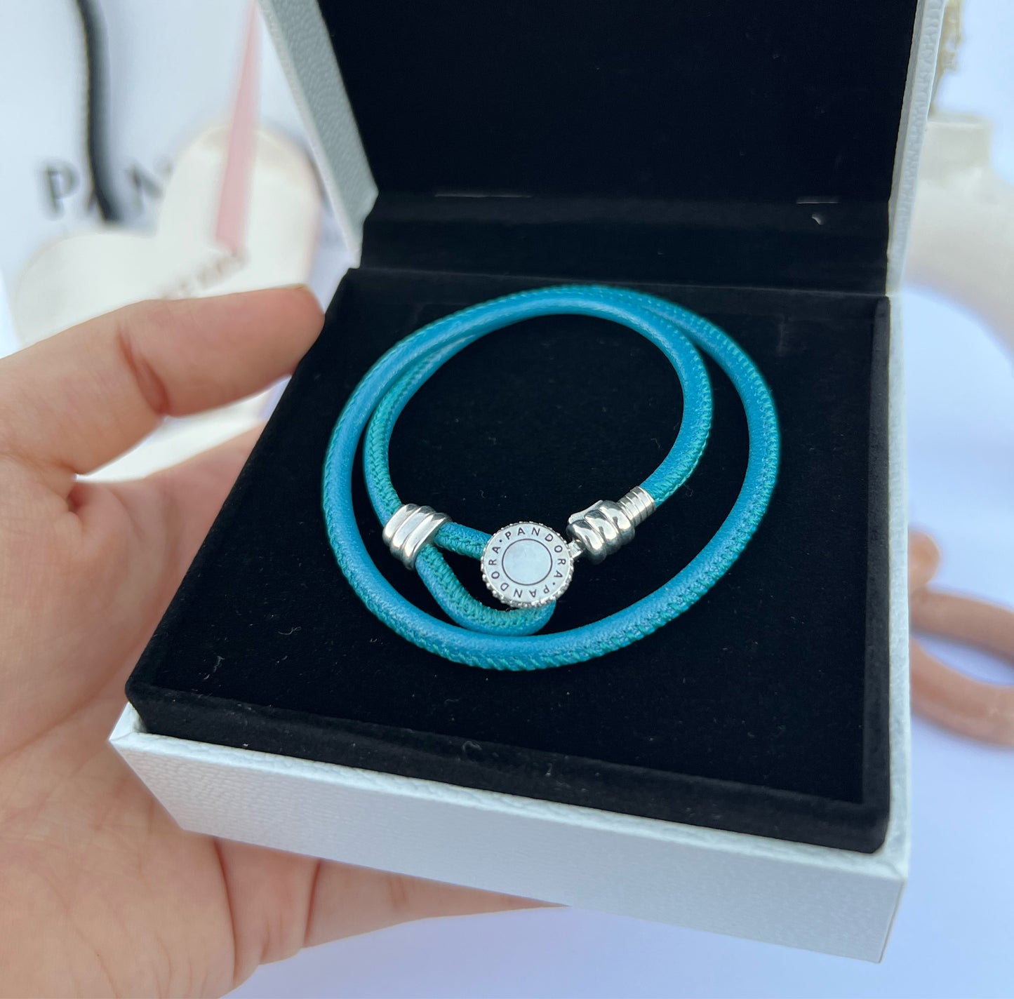 Brazalete Moments Cuero Aqua