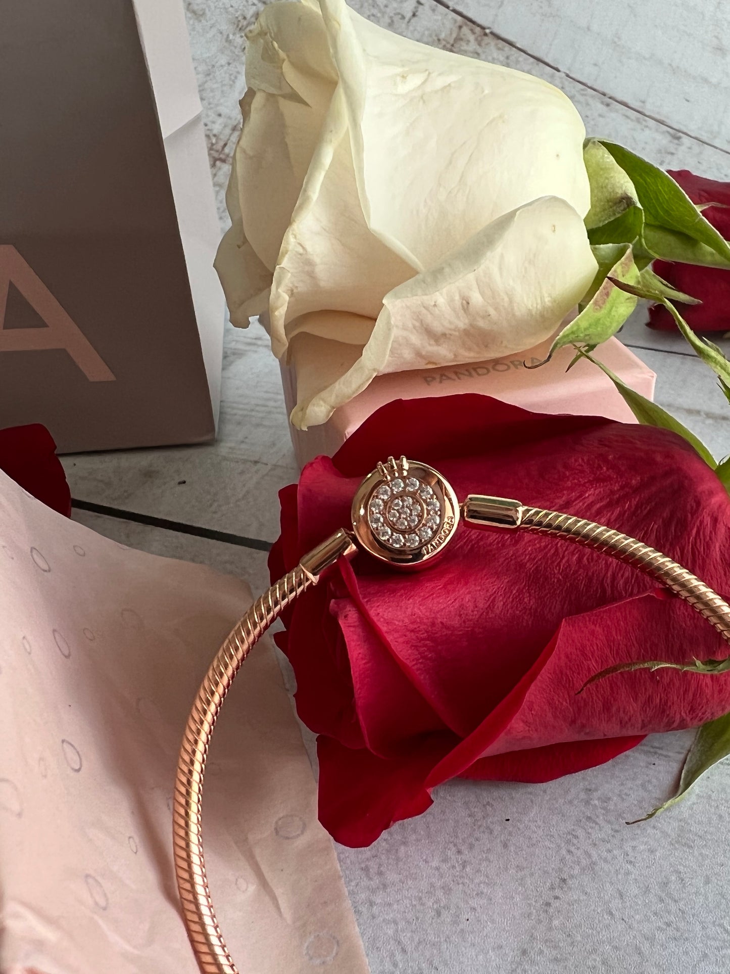 Brazalete Corona Brillante Rose Gold